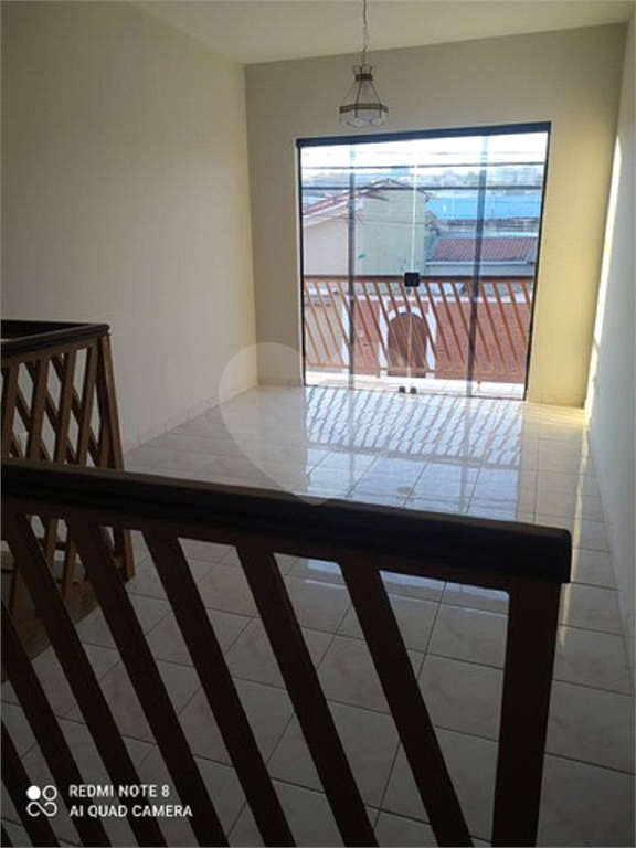 Sobrado à venda com 4 quartos, 186m² - Foto 1