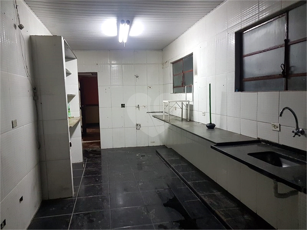 PRÉDIO INTEIRO em VILA NOVA CACHOEIRINHA