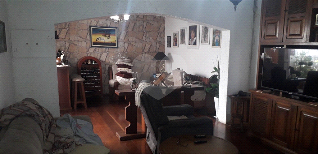 CASA em JARDIM REGINA