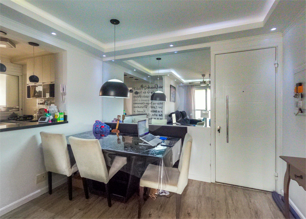 APARTAMENTO em VILA GUILHERME