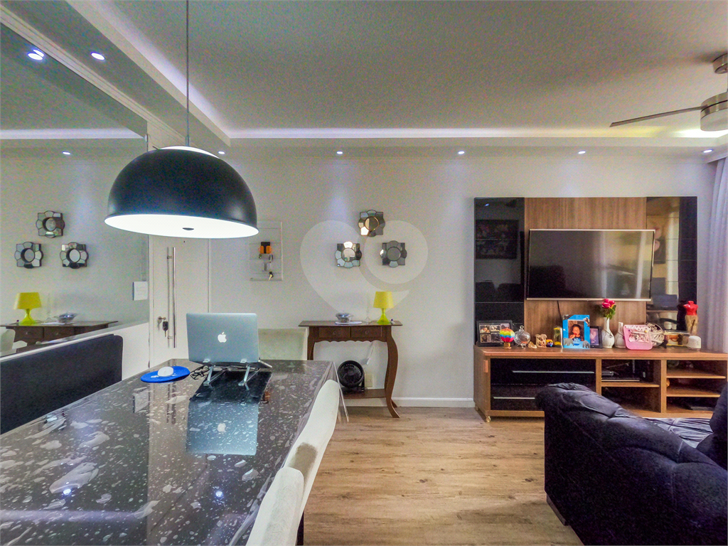 APARTAMENTO em VILA GUILHERME