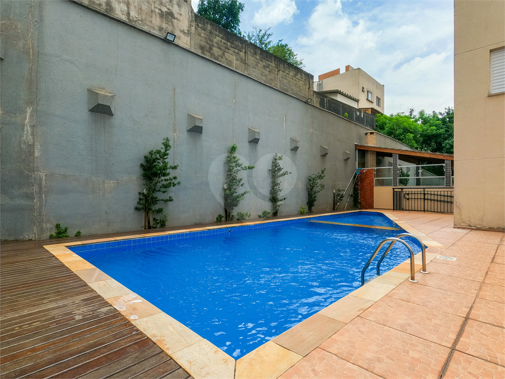 APARTAMENTO em VILA GUILHERME