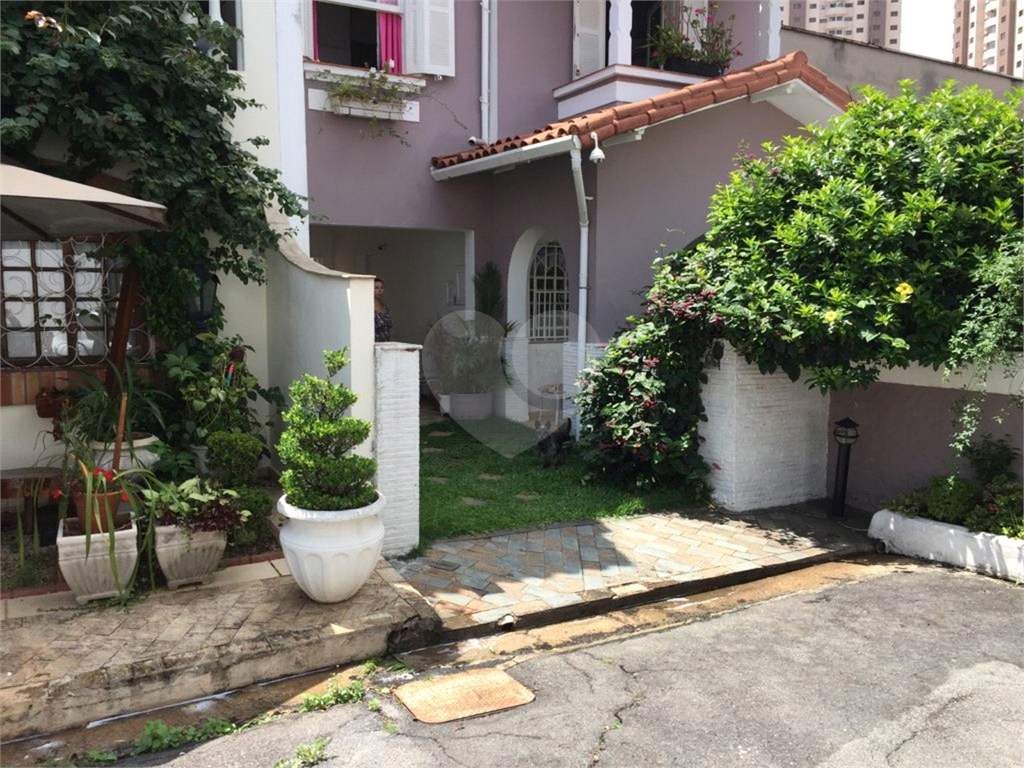 CASA DE VILA em CAMBUCI