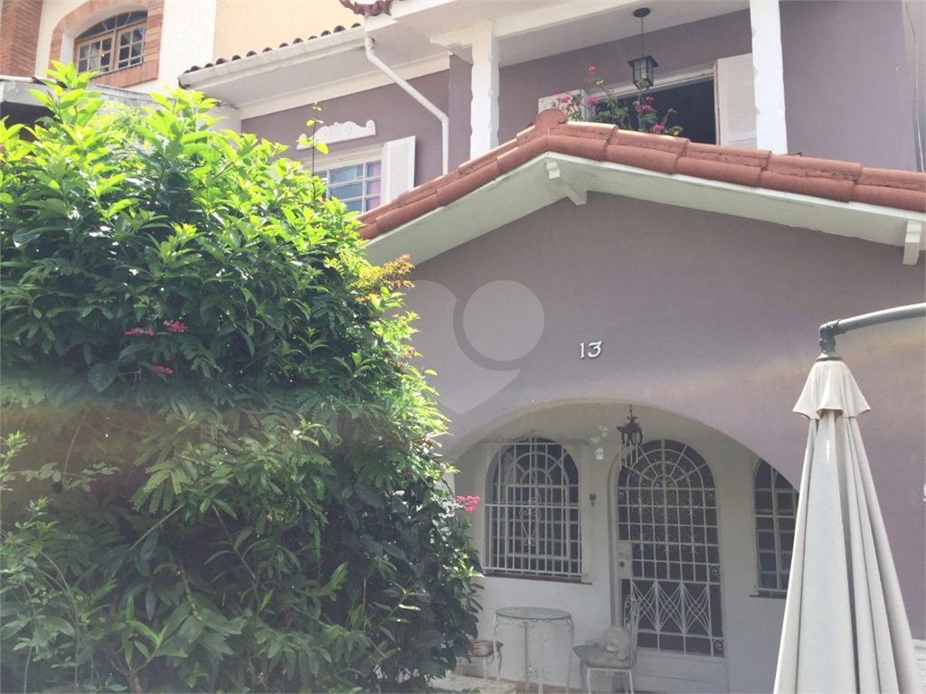 CASA DE VILA em CAMBUCI