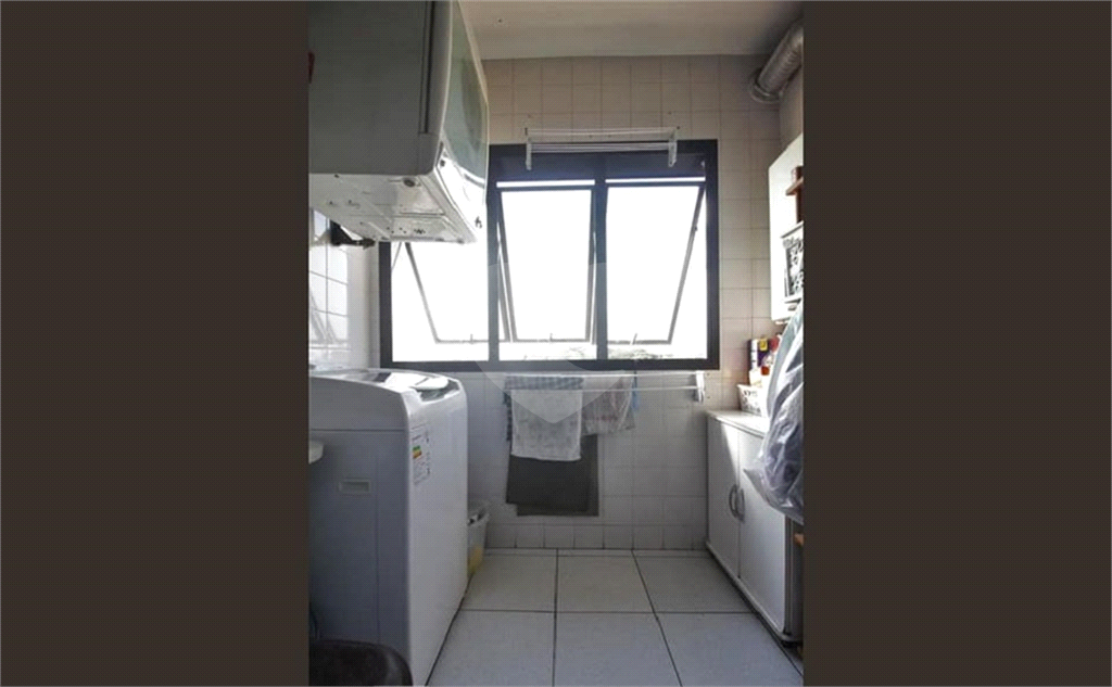 Apartamento à venda com 2 quartos, 69m² - Foto 13