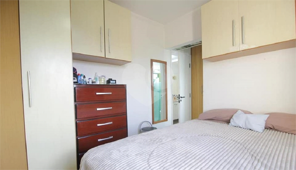 Apartamento à venda com 2 quartos, 69m² - Foto 6