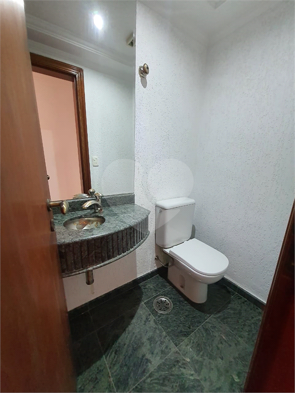 APARTAMENTO em SANTANA
