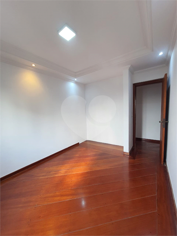 APARTAMENTO em SANTANA