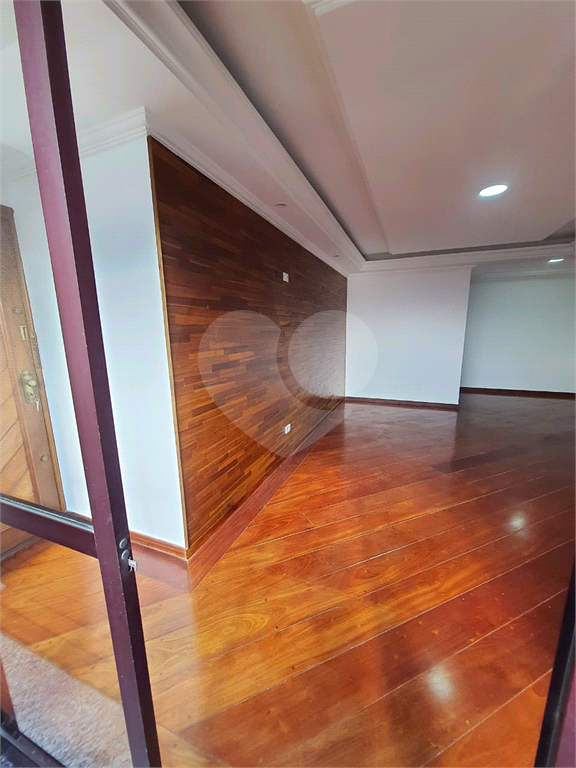 APARTAMENTO em SANTANA