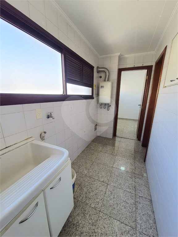APARTAMENTO em SANTANA