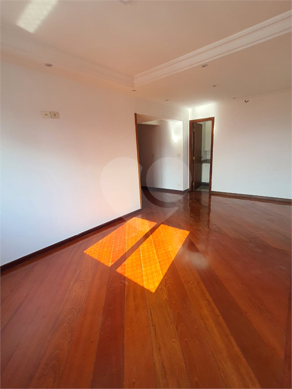 APARTAMENTO em SANTANA