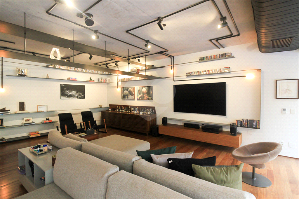 APARTAMENTO DUPLEX À VENDA TIPO GARDEN NA VILA MADALENA.