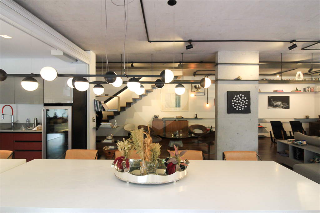 APARTAMENTO DUPLEX À VENDA TIPO GARDEN NA VILA MADALENA.