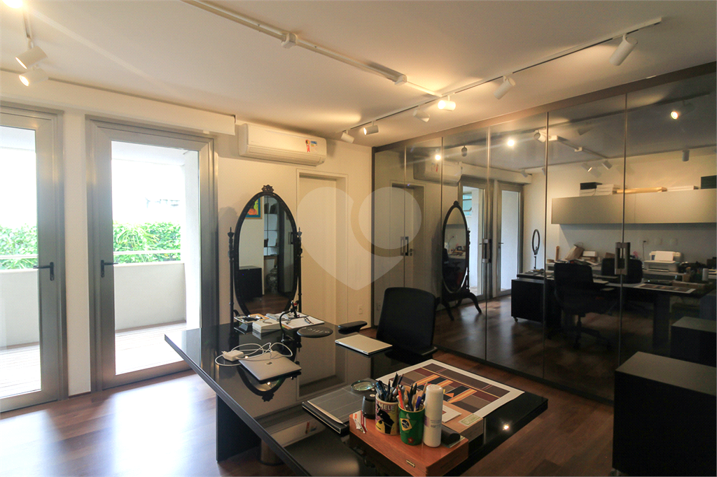 APARTAMENTO DUPLEX À VENDA TIPO GARDEN NA VILA MADALENA.