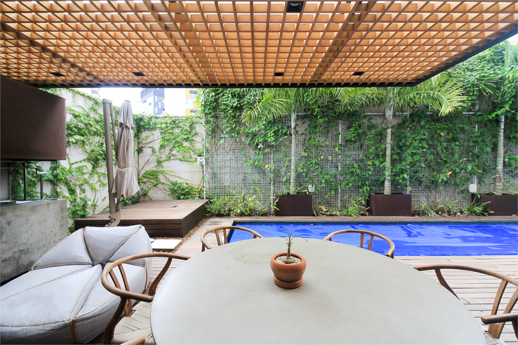 APARTAMENTO DUPLEX À VENDA TIPO GARDEN NA VILA MADALENA.