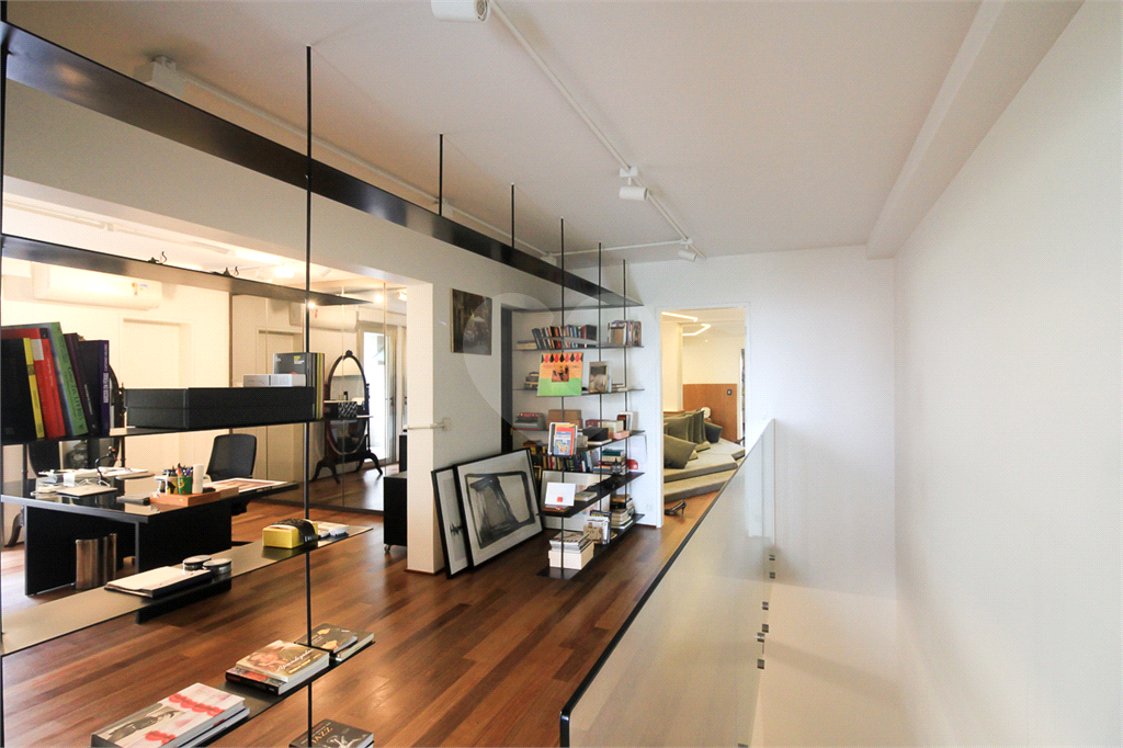 APARTAMENTO DUPLEX À VENDA TIPO GARDEN NA VILA MADALENA.