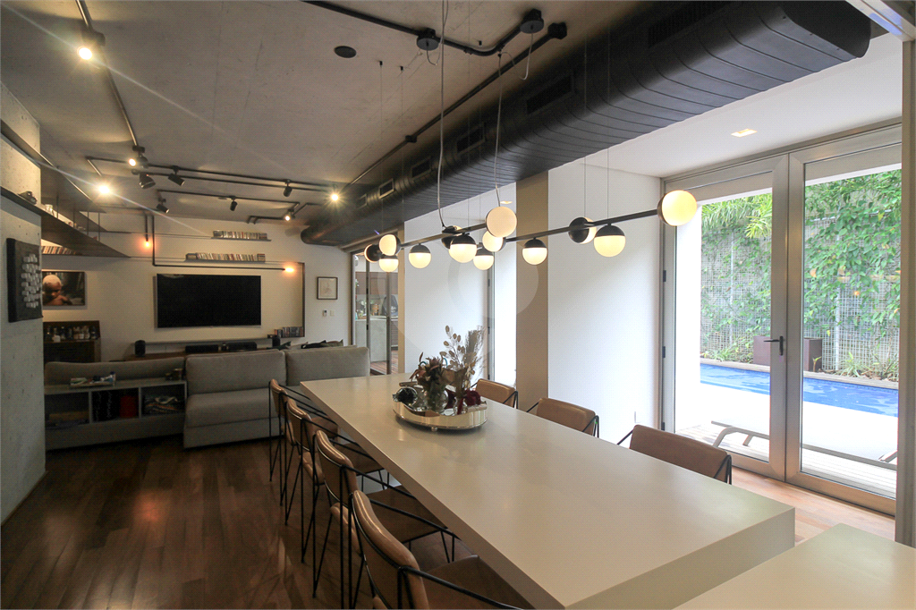 APARTAMENTO DUPLEX À VENDA TIPO GARDEN NA VILA MADALENA.