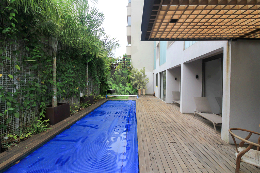 APARTAMENTO DUPLEX À VENDA TIPO GARDEN NA VILA MADALENA.