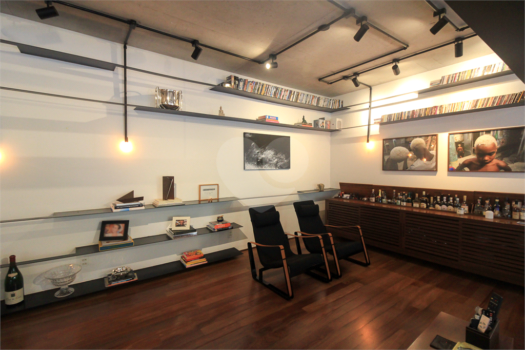 APARTAMENTO DUPLEX À VENDA TIPO GARDEN NA VILA MADALENA.