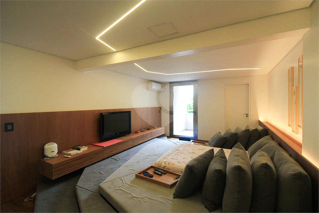 APARTAMENTO DUPLEX À VENDA TIPO GARDEN NA VILA MADALENA.