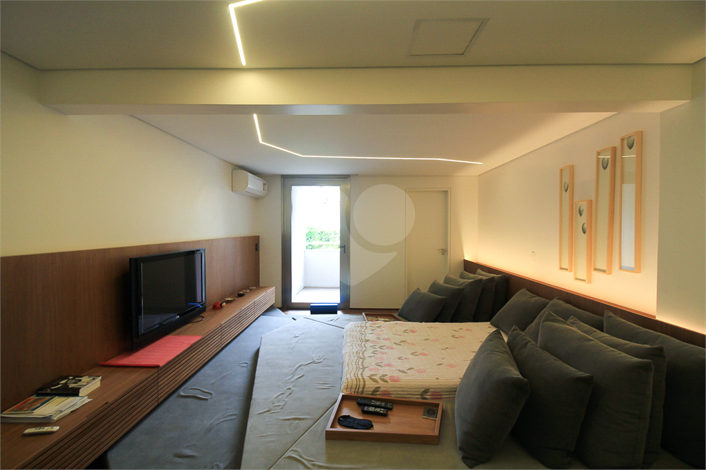 APARTAMENTO DUPLEX À VENDA TIPO GARDEN NA VILA MADALENA.
