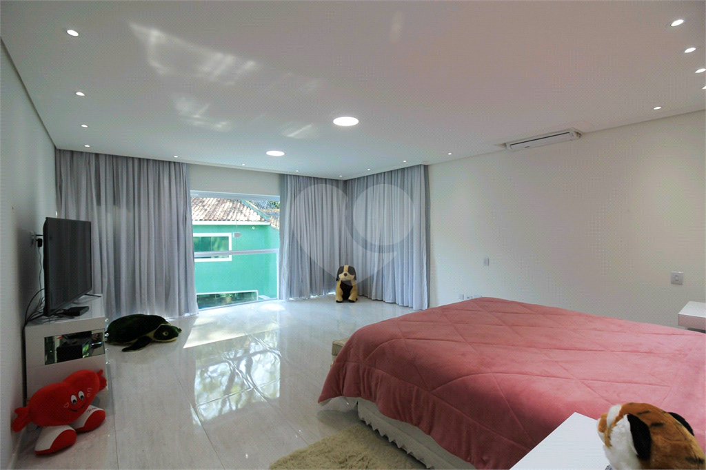CASA ESPETACULAR COM PISCINA E CINEMA NO CITY AMÉRICA