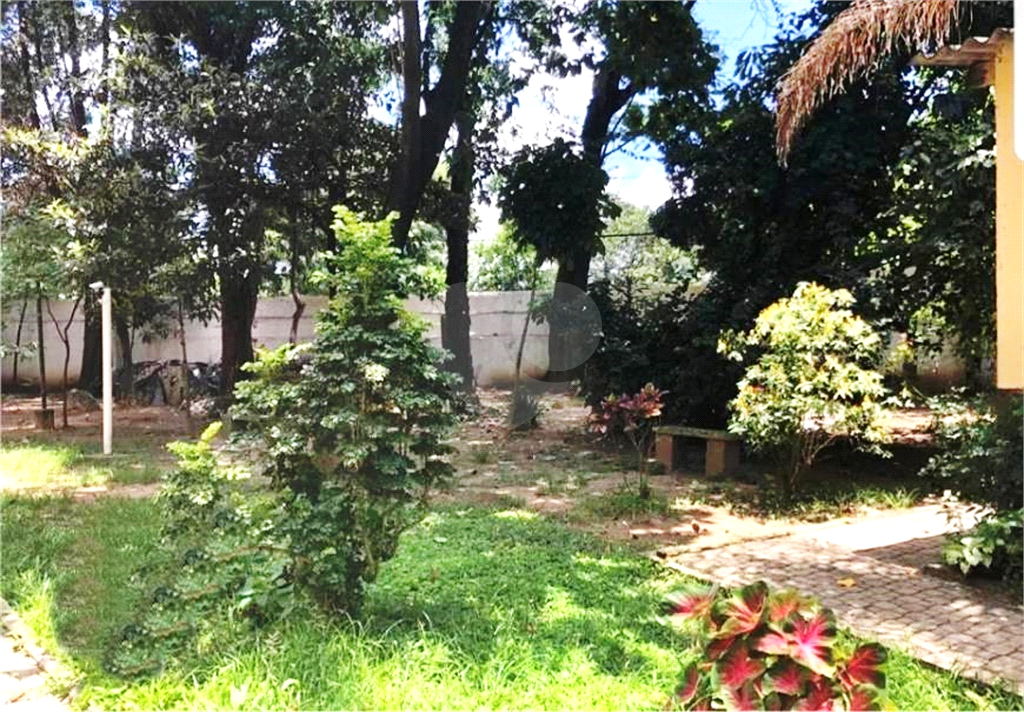 Apartamento na Lapa ao lado da Marginal. 