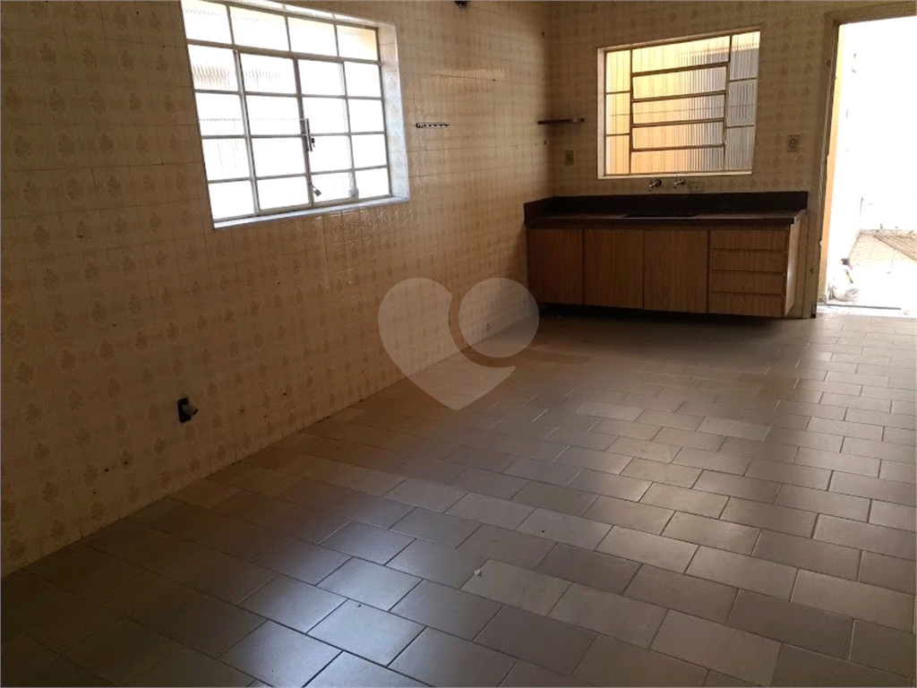 Casa à venda com 3 quartos, 150m² - Foto 13