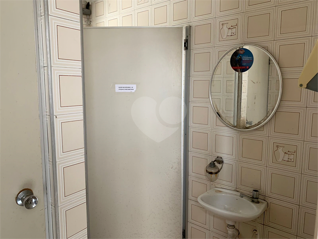 Prédio Comercial de  480m²  na Vila Galvão - Guarulhos