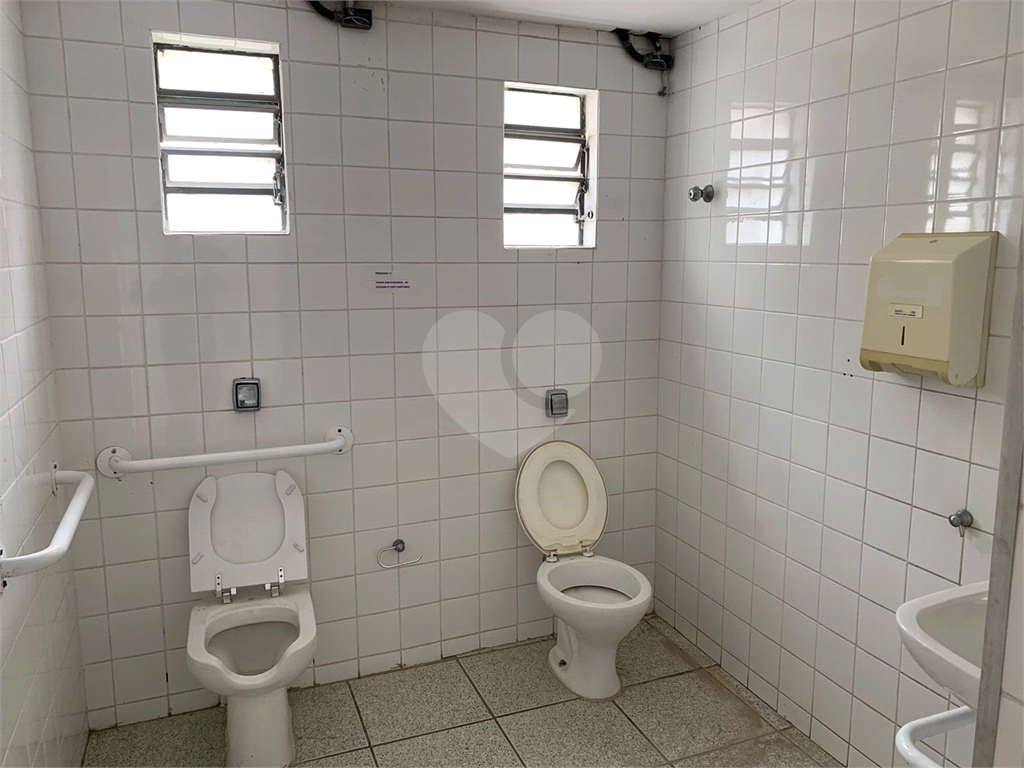 Prédio Comercial de  480m²  na Vila Galvão - Guarulhos