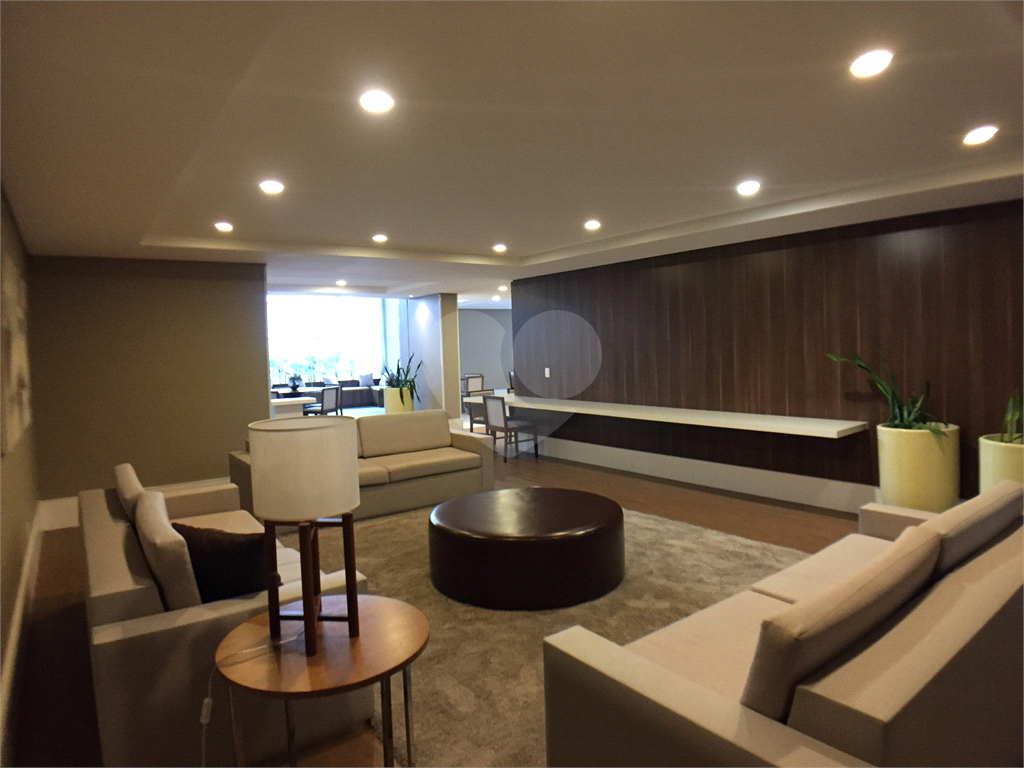 Apartamento de 145 m² na Barra Funda, 3 suítes e 2 vagas