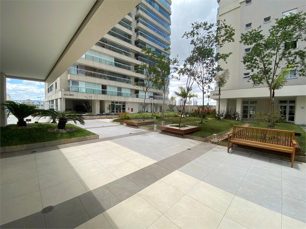 Apartamento de 145 m² na Barra Funda, 3 suítes e 2 vagas