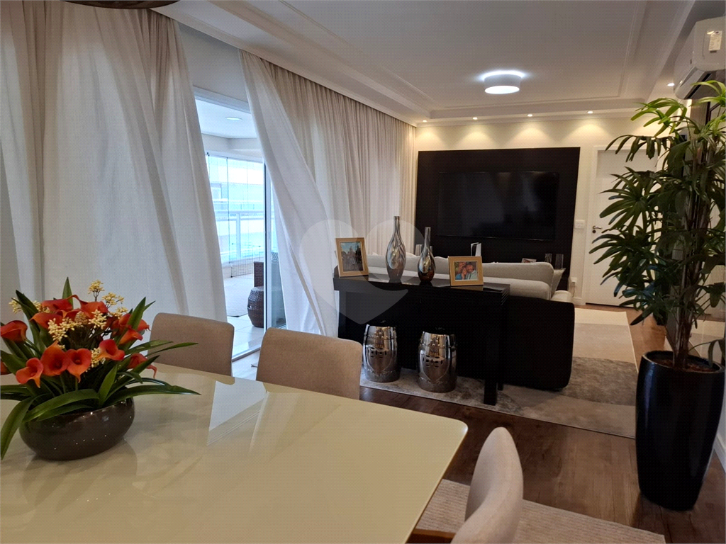 Apartamento de 145 m² na Barra Funda,3 suites, 2 vagas