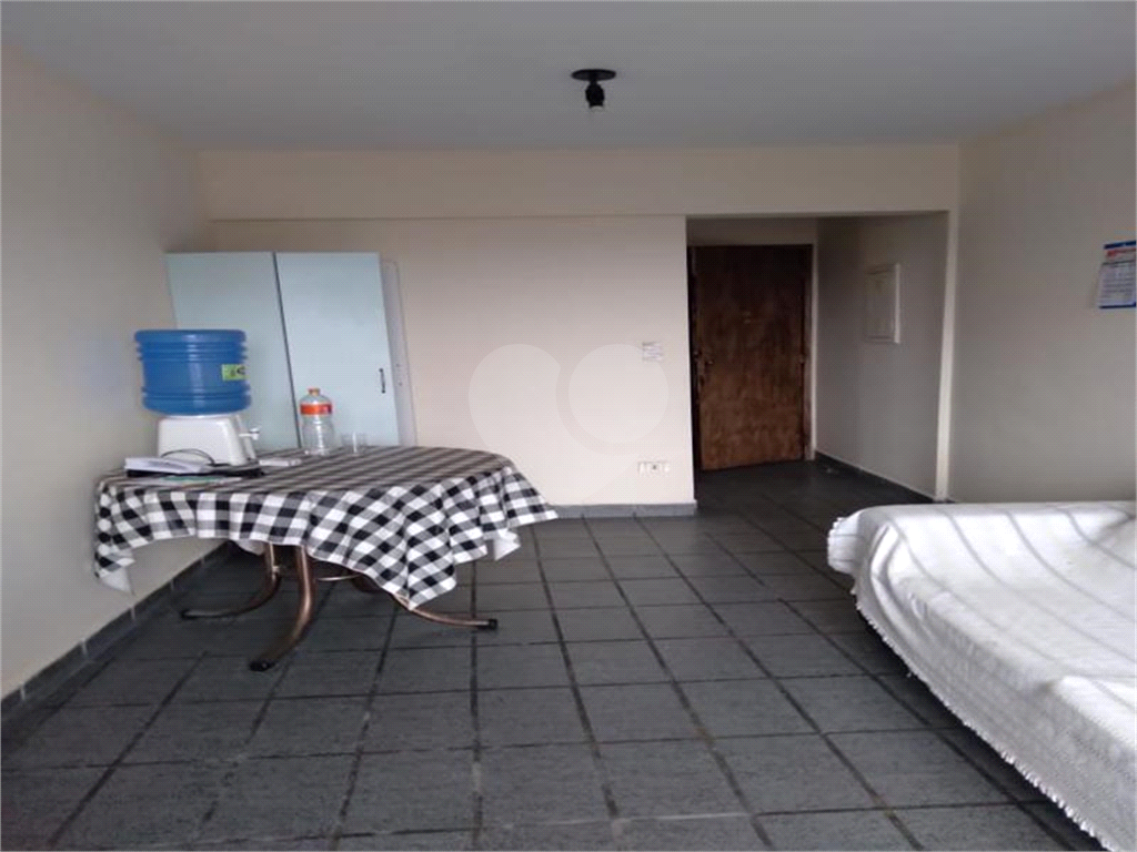 APARTAMENTO em CIDADE ADEMAR