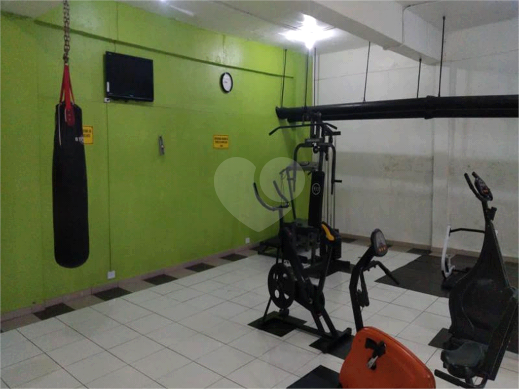 APARTAMENTO em CIDADE ADEMAR