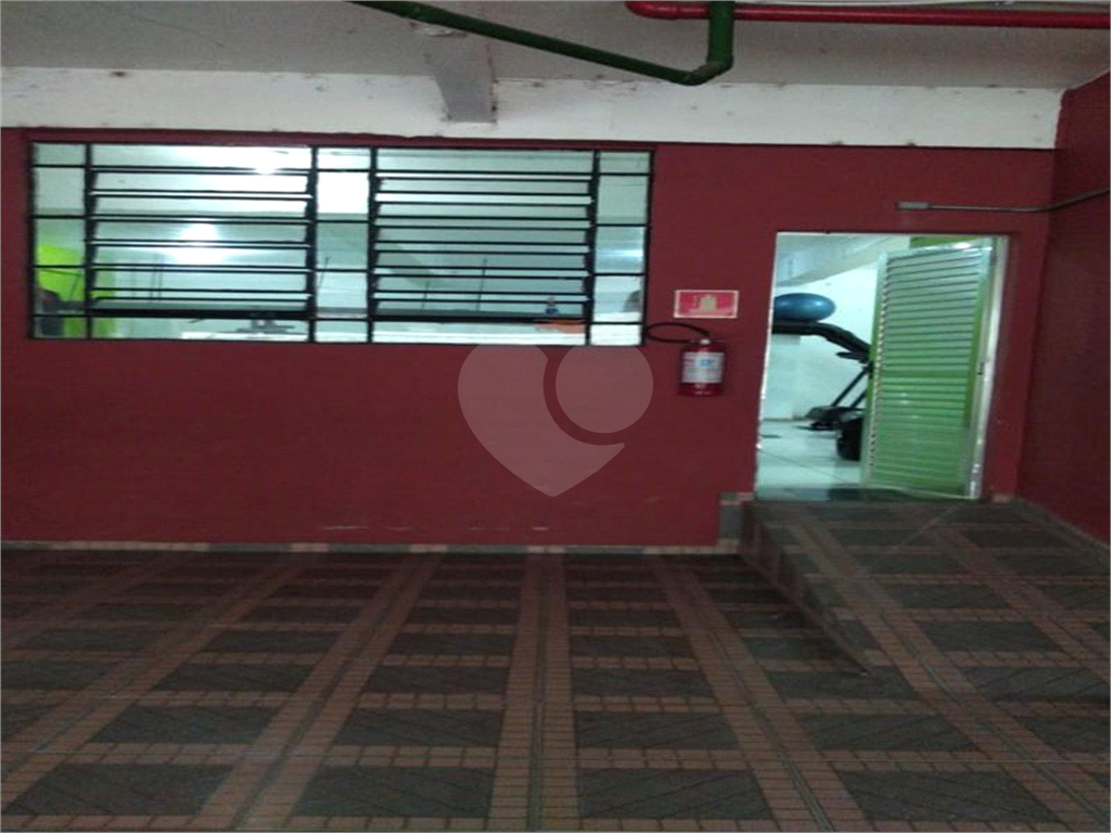 APARTAMENTO em CIDADE ADEMAR