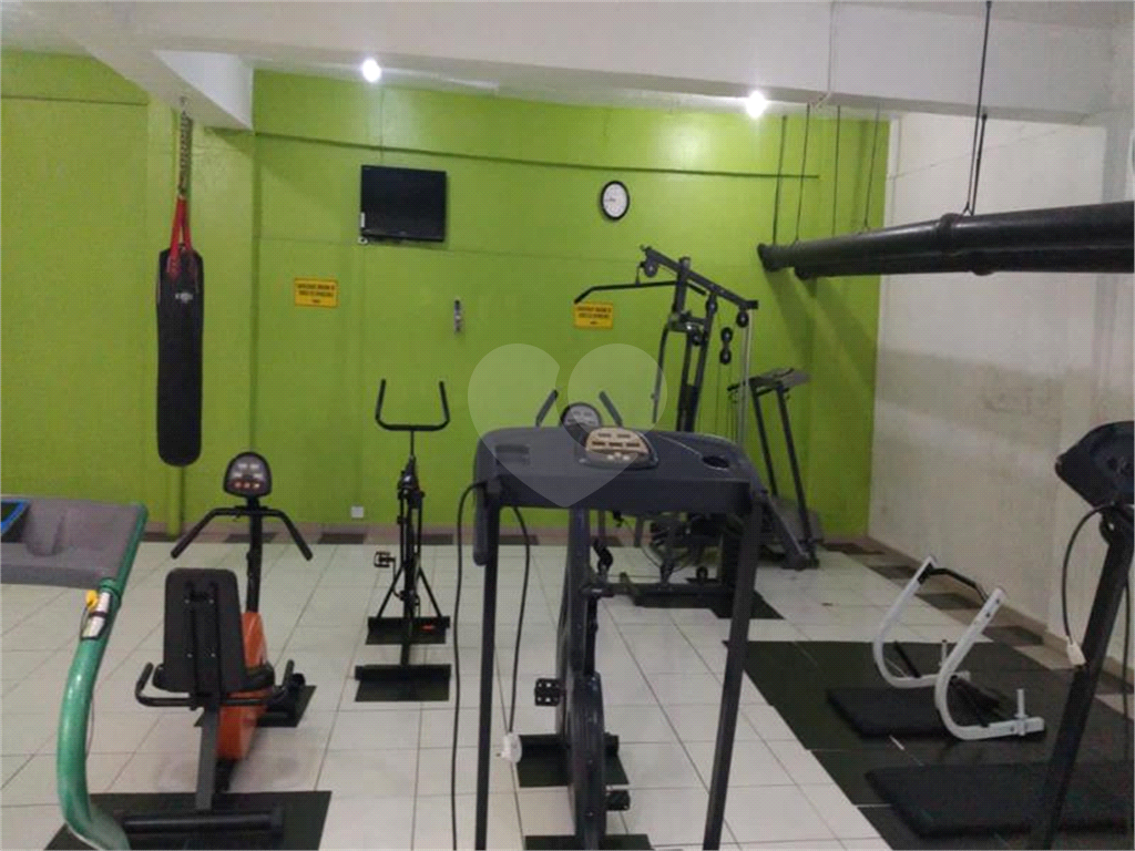 APARTAMENTO em CIDADE ADEMAR