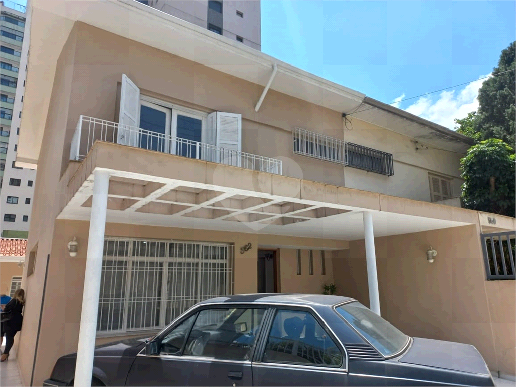 Vila Clementino bairro nobre e valorizado excelente imóvel podendo ser residencial ou comercial!!