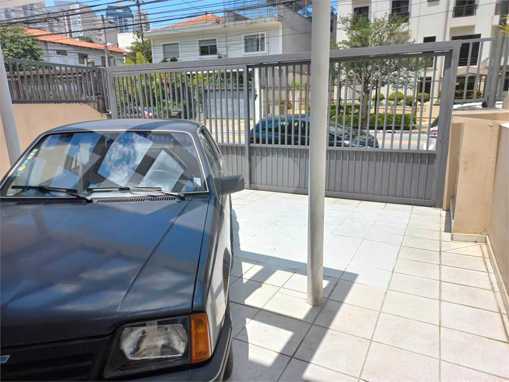Vila Clementino bairro nobre e valorizado excelente imóvel podendo ser residencial ou comercial!!