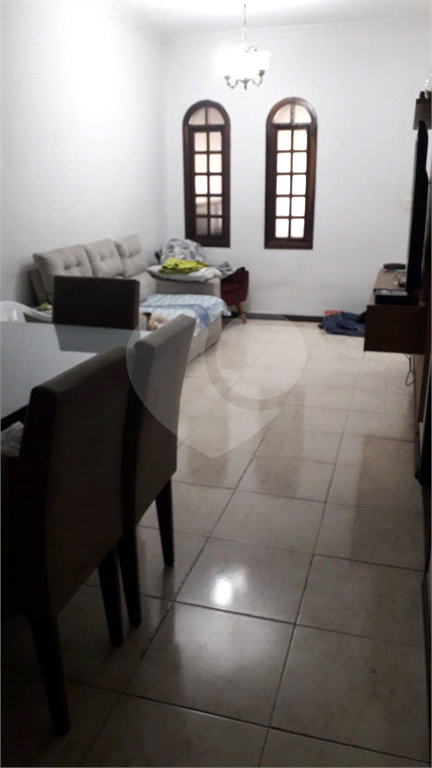 Casa à venda com 3 quartos, 144m² - Foto 18