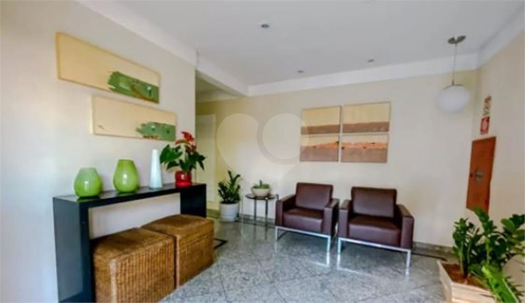 APARTAMENTO em TATUAPÉ