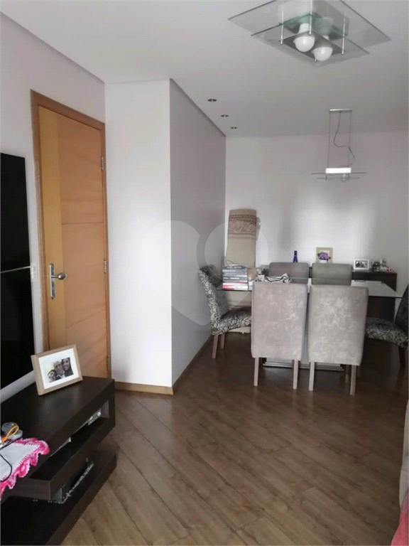 APARTAMENTO em TATUAPÉ
