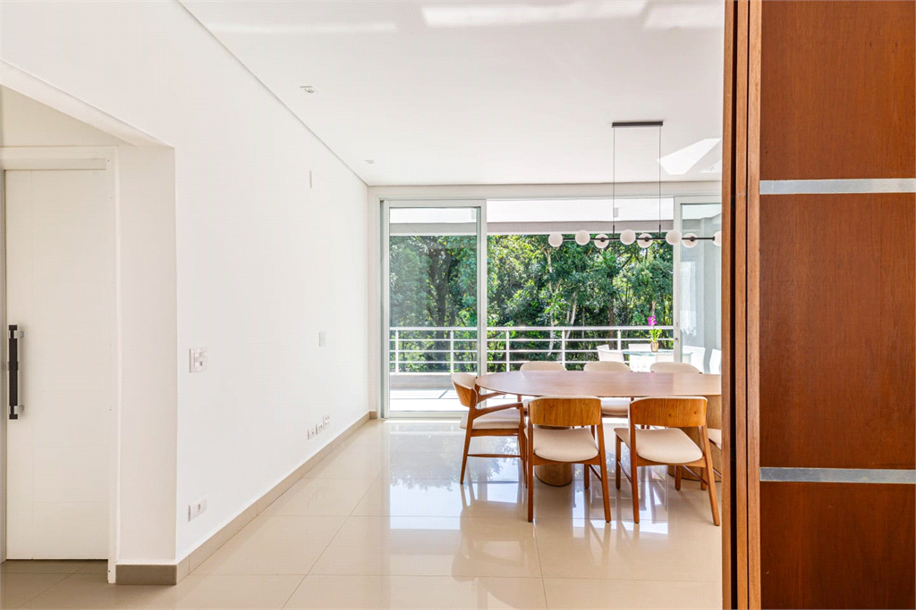 Casa de alto padrão para Venda na Serra da Cantareira
