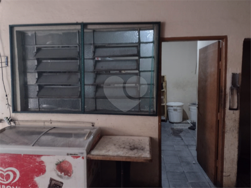 SALÃO COMERCIAL em LIMÃO