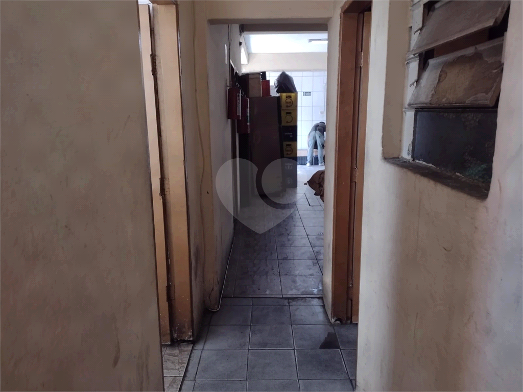 SALÃO COMERCIAL em LIMÃO