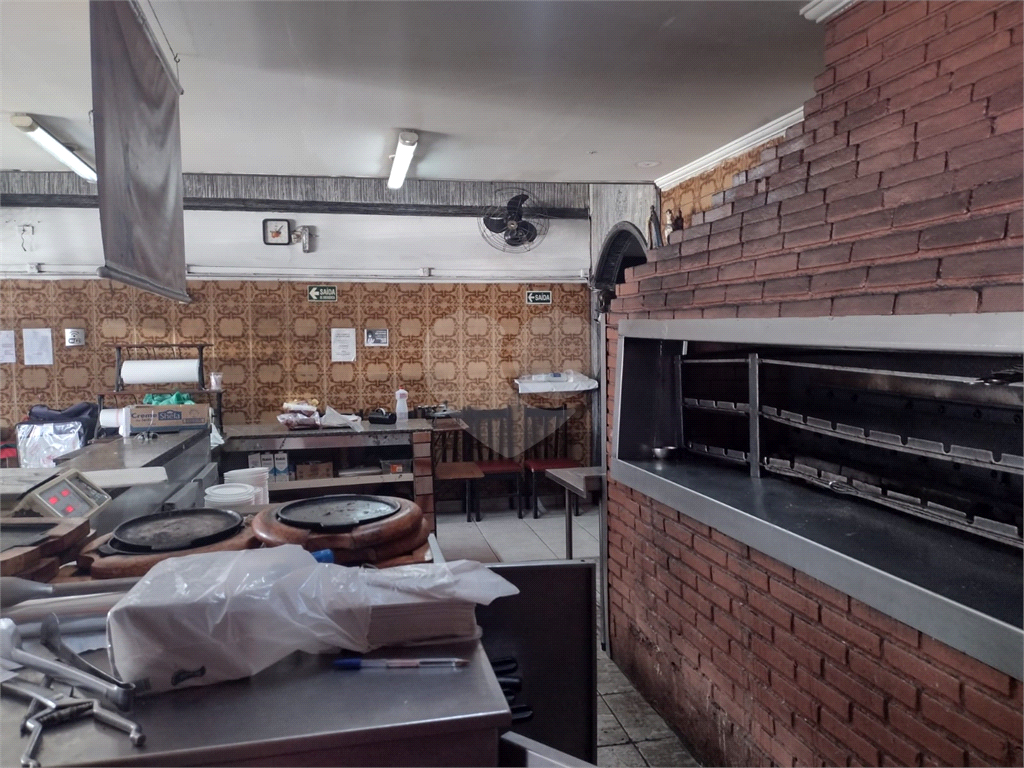 SALÃO COMERCIAL em LIMÃO
