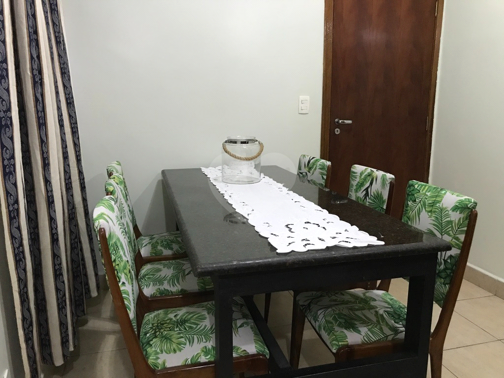 Casa A Venda Metrô Armênia E Shoping D- 3 Quartos-reformada.