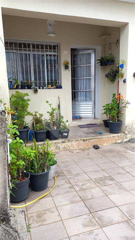 Excelente Casa Térrea à venda com 154 m² e 2 dormitórios por 425 mil reais, VILA GUSTAVO, SÃO PAULO.