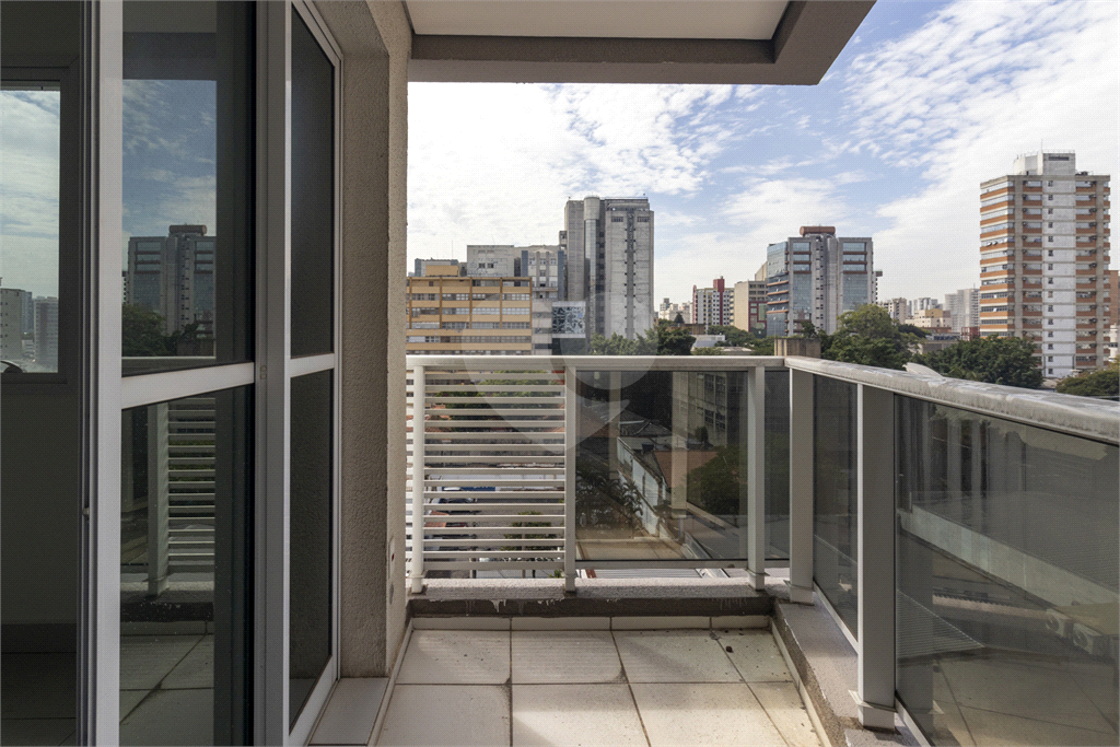 SALA COMERCIAL À VENDA E LOCAÇÃO COM 33M², VAGA DE GARAGEM, PRÓXIMO AO METRÔ HOSPITAL SÃO PAULO