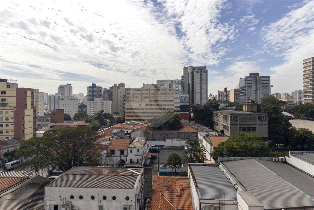 SALA COMERCIAL À VENDA E LOCAÇÃO COM 33M², VAGA DE GARAGEM, PRÓXIMO AO METRÔ HOSPITAL SÃO PAULO